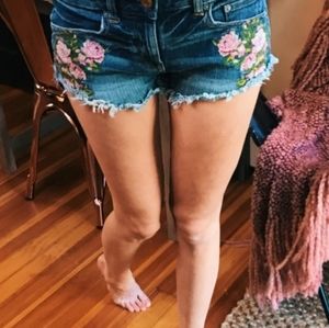 American Eagle Outfitters Floral Embroidered Short